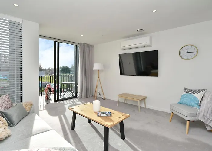 Worcester Terrace One - Christchurch Holiday Homes